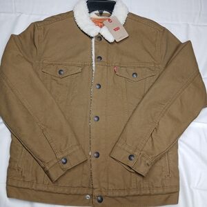 Levi's Men's Tan Sherpa Trucker Jacket Size Small Brand New With Tags